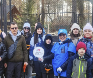 Волонтеры из команды Siberian Wellness присоединились к волонтерской акции в Новосибирском зоопарке